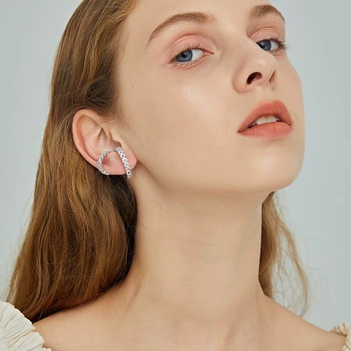 Double Hoops Dazzling Earplug - One Piece
