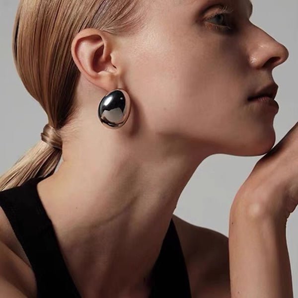 Minimalist oval eggshell stud earrings