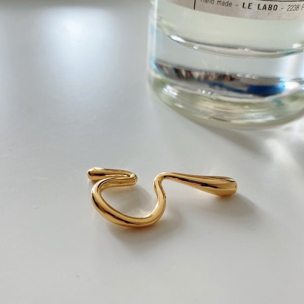 Geometric line small ear cuff - one piece