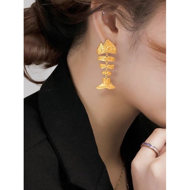 Thick herringbone statement earrings