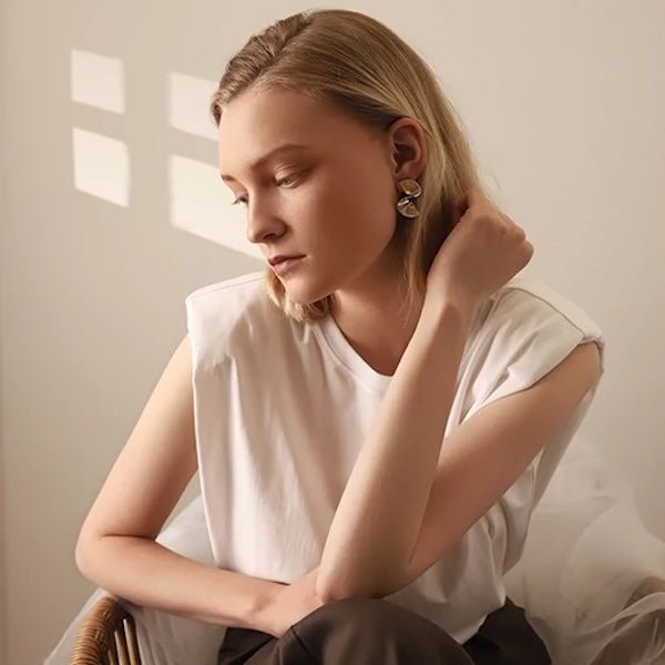 Geometric design fan shape earrings