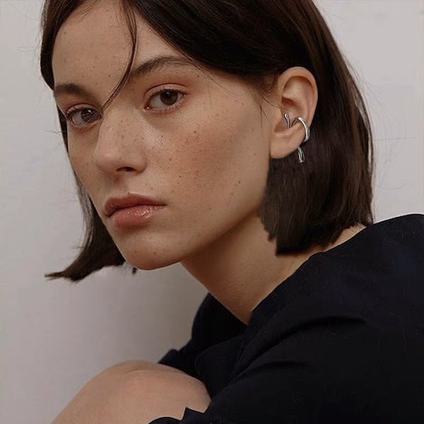 Geometric line small ear cuff - one piece